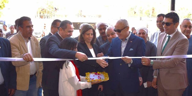 "إي اف چي للتنمية الاجتماعية" تفتتح مدرسة "رواد المستقبل" بالأقصر