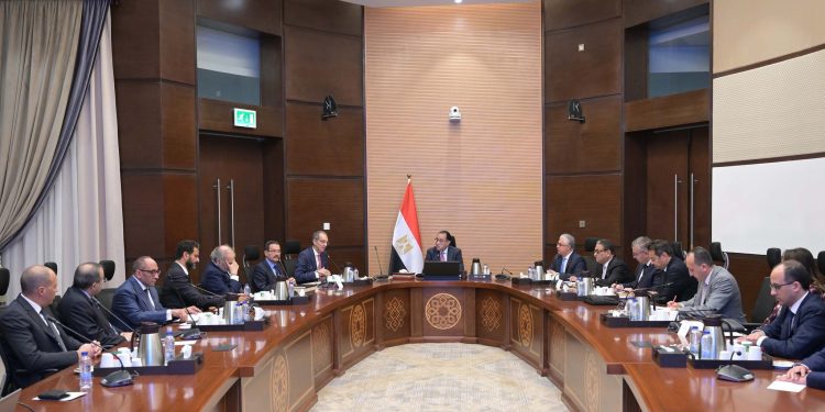 مليار دولار استثمارات إجمالية مستهدفة لمشروع مركز "كيميت للبيانات"