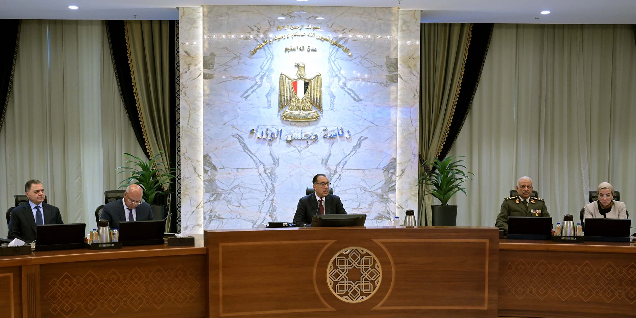 رئيس الوزراء: تفعيل التعاون مع أذربيجان فى مجالى البترول والصحة