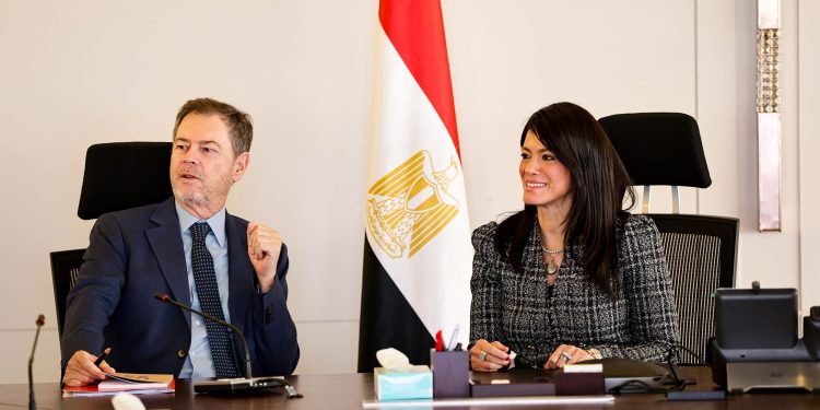 مصر وإسبانيا تبحثان فتح آفاق جديدة للتعاون الاقتصادي