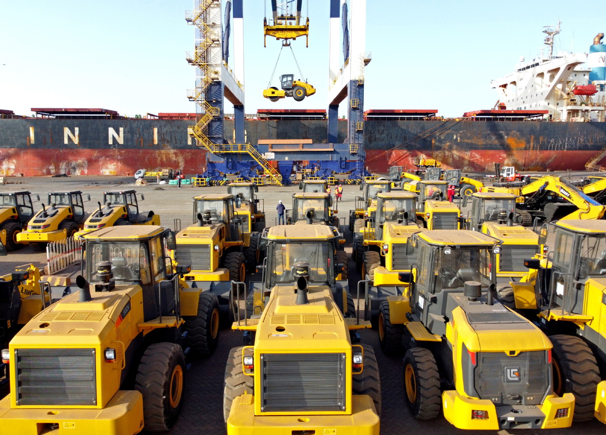 صادرات الصين من معدات البناء