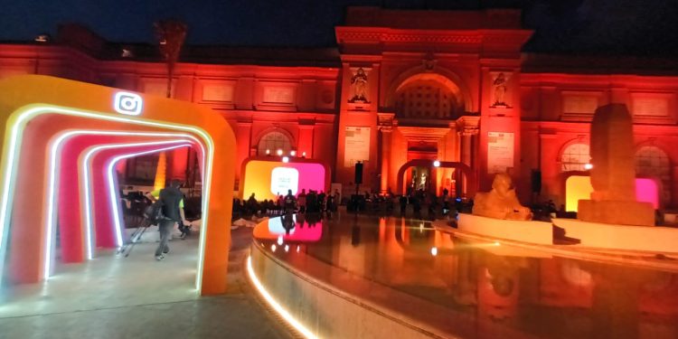 "السياحة" تلجأ إلى الذكاء الاصطناعى لجذب الزوار