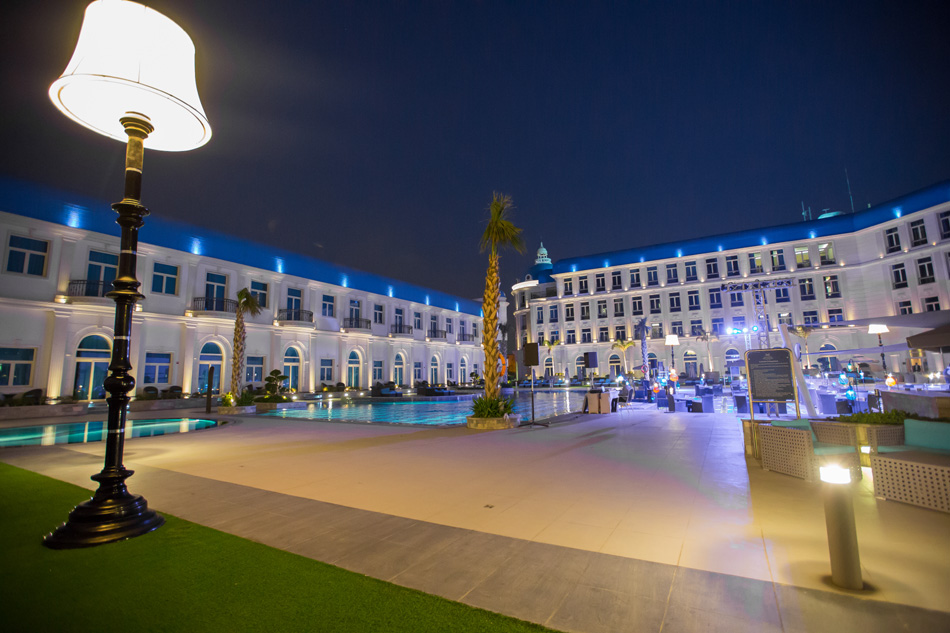 "سيراج" تخطط لإنشاء "مدينة النور" لتصنيع منتجات الإضاءة