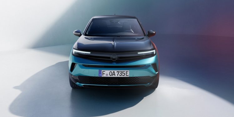 أوبل موكا 2025