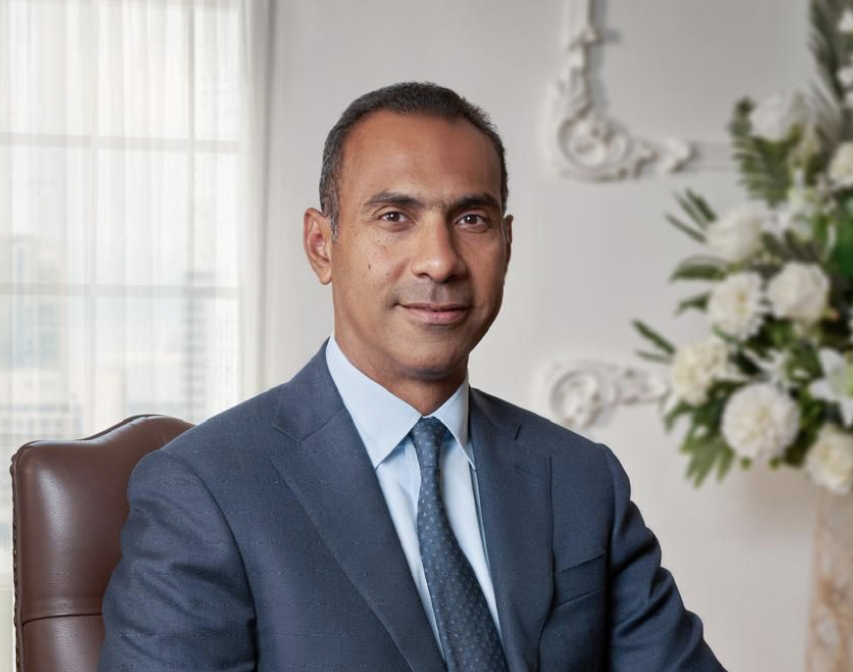 عاكف المغربى، الرئيس التنفيذى، والعضو المنتدب لبنك قناة السويس