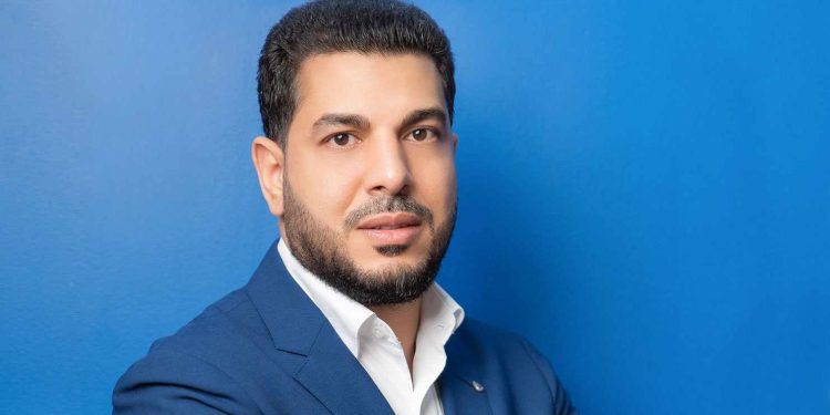 شام طلبة، مدير مبيعات الشرق الأوسط وشمال أفريقيا لشاشات فيليبس