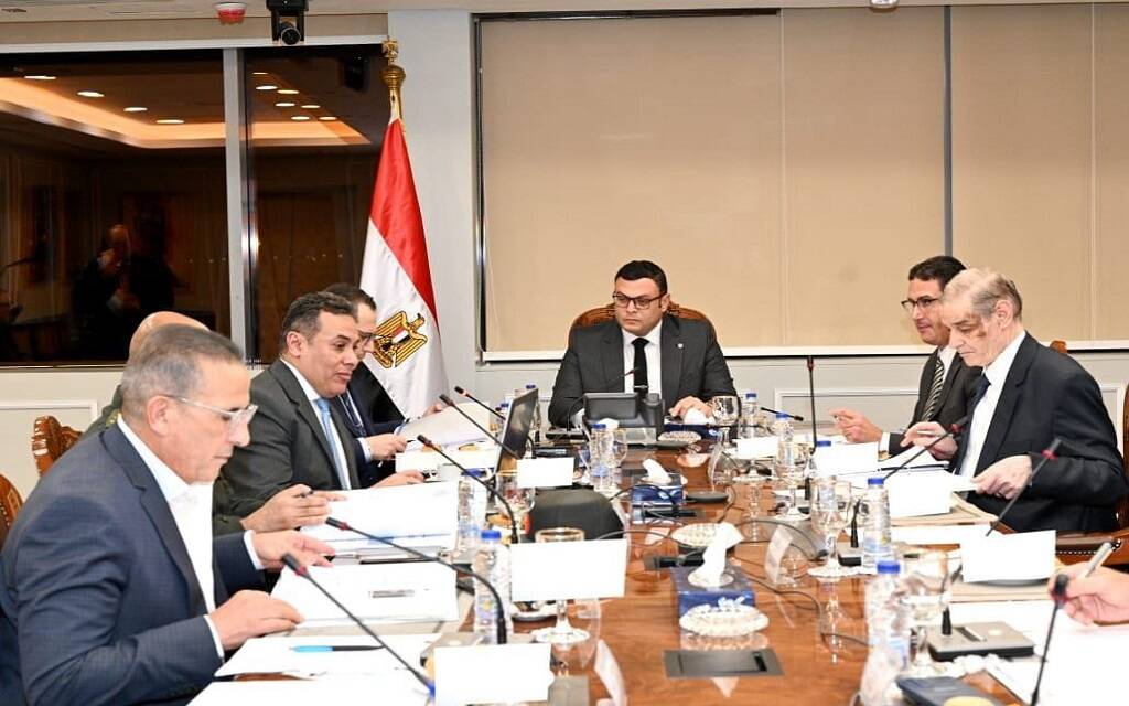 وزير الإسكان إعفاء جزئي من غرامة تأخير تنفيذ مشروعات التنمية والاستثمار السياحي