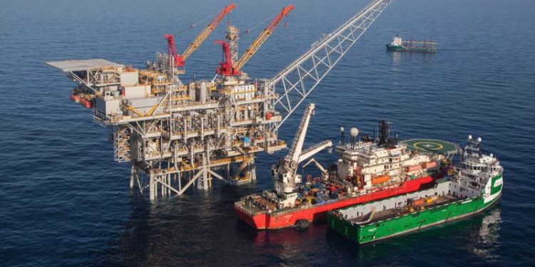 كايرون ؛ التنقيب عن النفط والغاز ؛ البترول