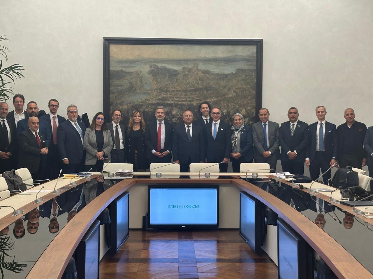 كامل الوزير يبحث مع عدد من الشركات الإيطالية التعاون فى مجالات الصناعة والنقل