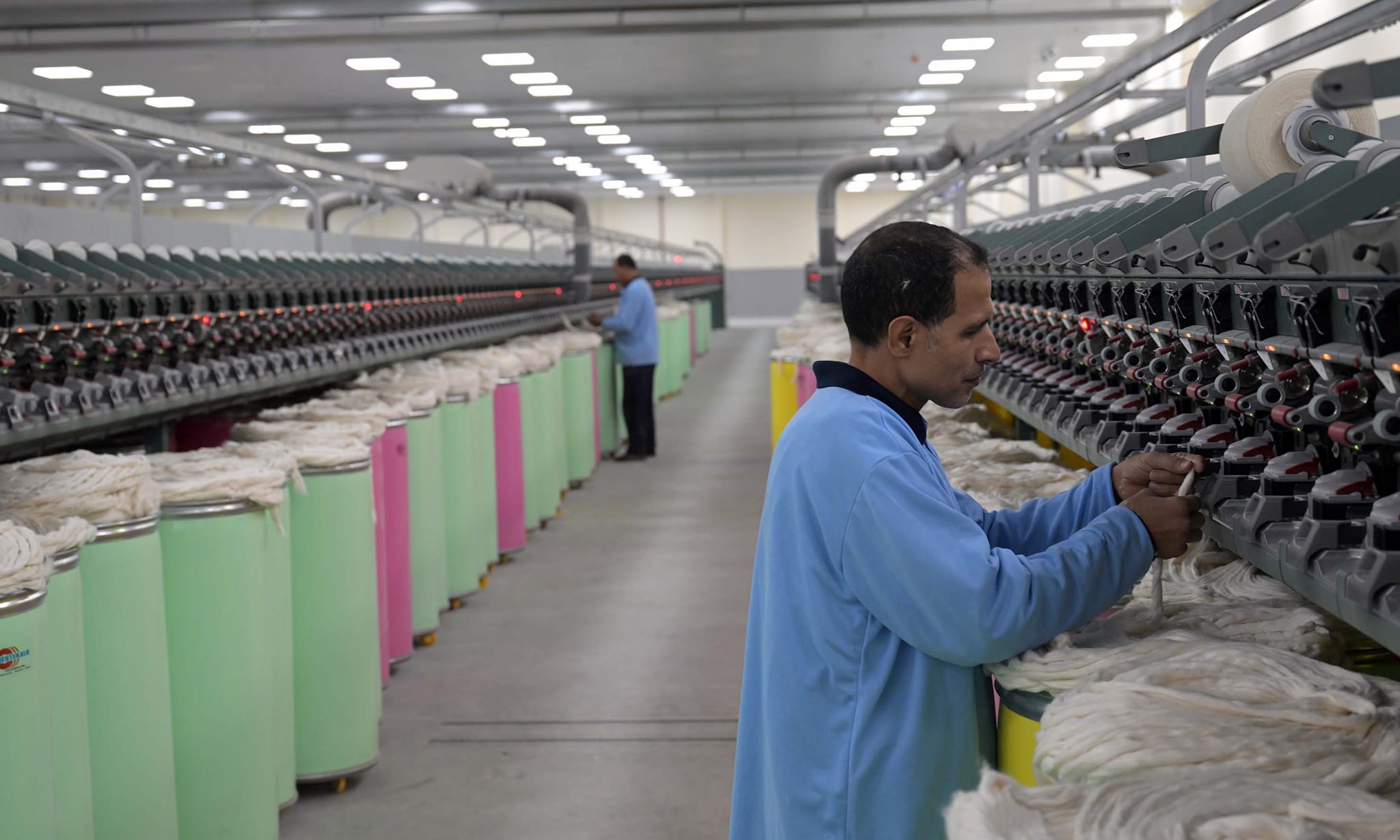 القابضة للغزل والنسيج ؛ صناعة الغزل والنسيج ؛ الصناعة ؛ المصانع