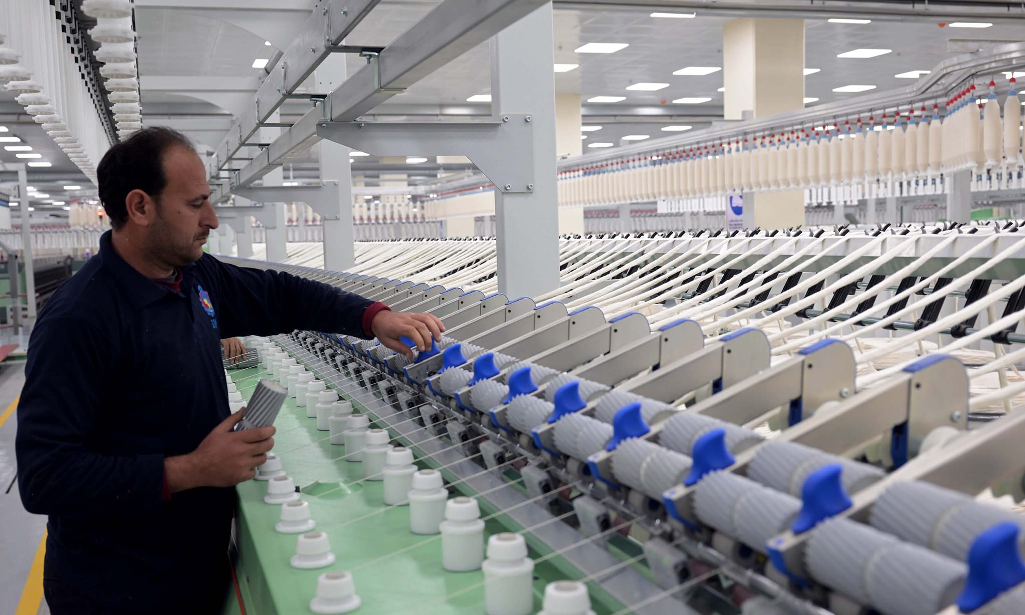 القابضة للغزل والنسيج ؛ صناعة الغزل والنسيج ؛ الصناعة ؛ المصانع ؛ 7 صناعات ذات أولوية ؛ 709 شركات