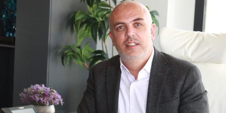 أحمد لبيب العضو المنتدب لشركة ريفى