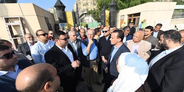 وزير الإسكان والمرافق والمجتمعات العمرانية شريف الشربيني