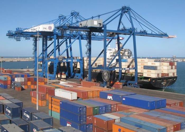 ميناء دمياط