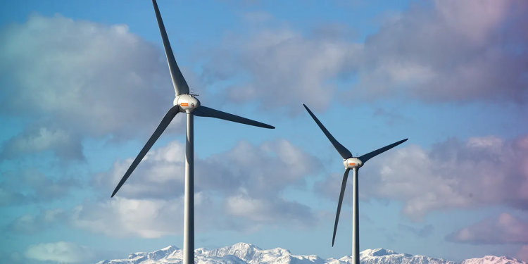 محطات الرياح على جبال الألب النمساوية ؛ أوروبا ؛ الطاقة المتجددة