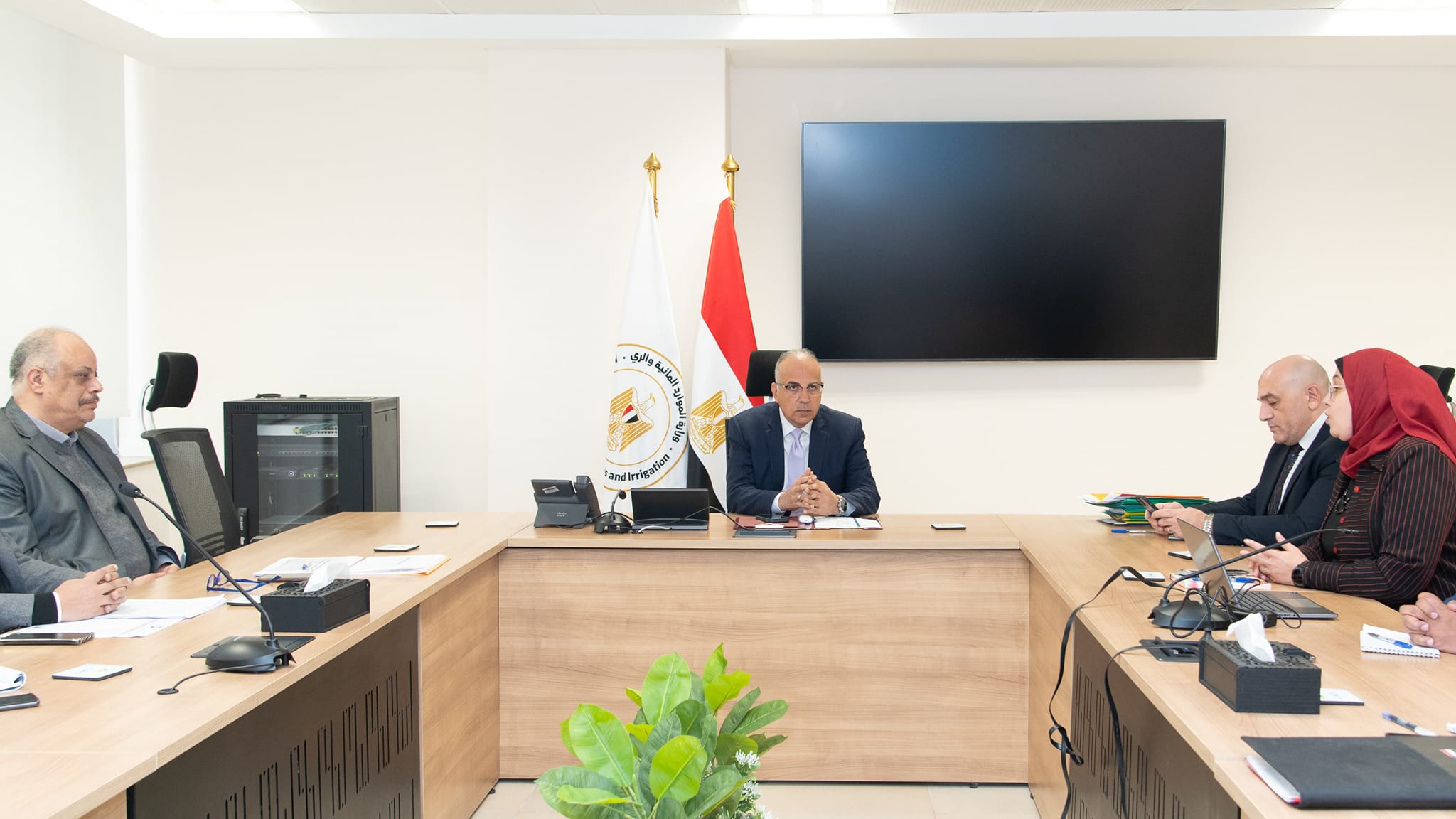 وزير الري: تحقيق الاستغلال الأمثل لأملاك الوزارة دعمًا للخزانة العامة