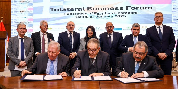 بروتوكول تعاون ثلاثي لإنشاء مجلس الأعمال المصري اليوناني القبرصي