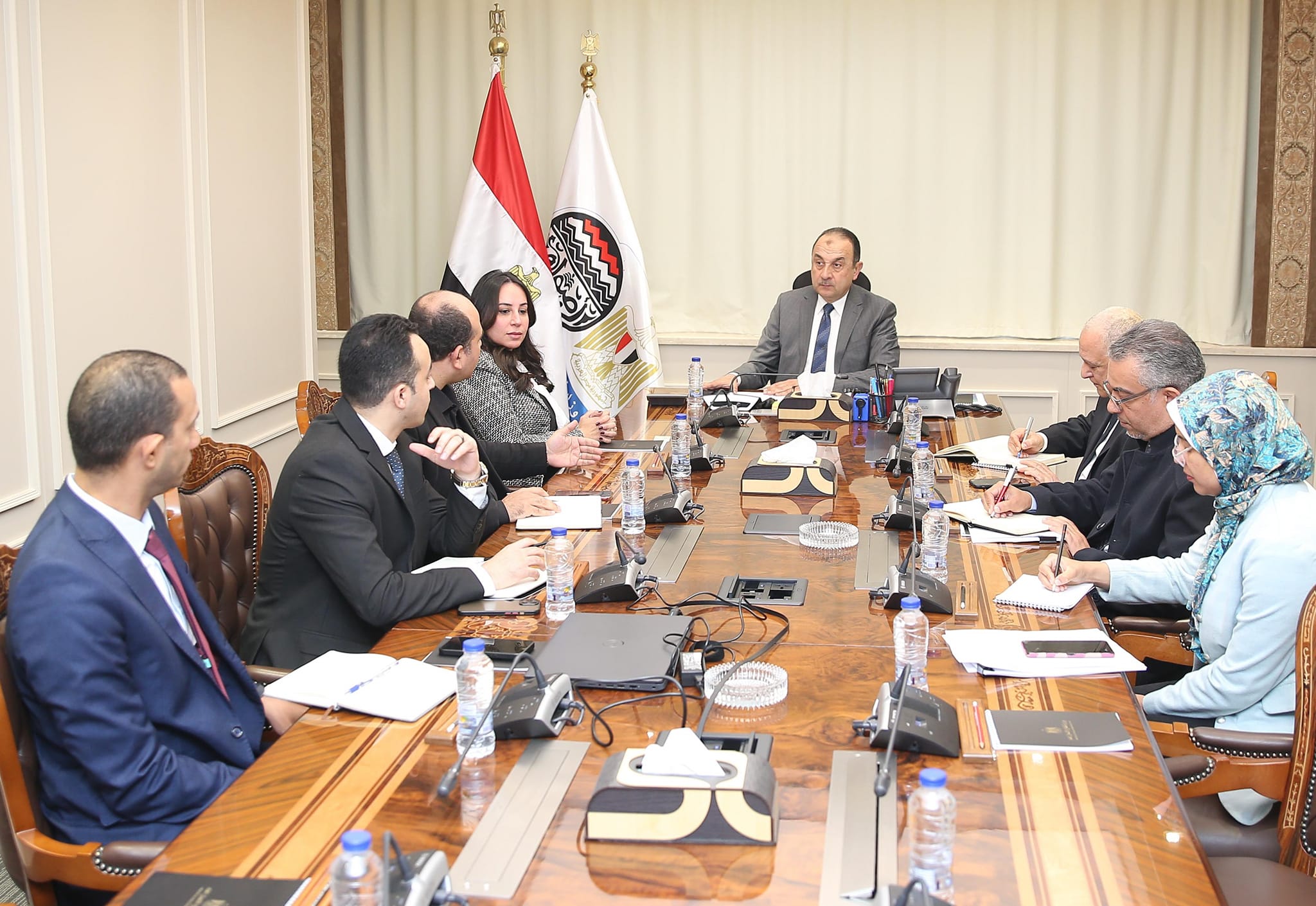 "قطاع الأعمال" تبحث مع "ابدأ" تعزيز التعاون لدعم الصناعة المصرية