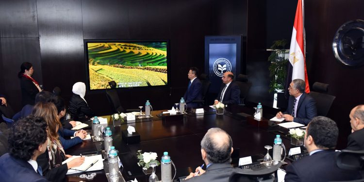 "آسيا - بوتاس" الصينية تخطط لاستثمار 10 مليارات دولار بمصر لإنتاج الأسمدة الفوسفاتية