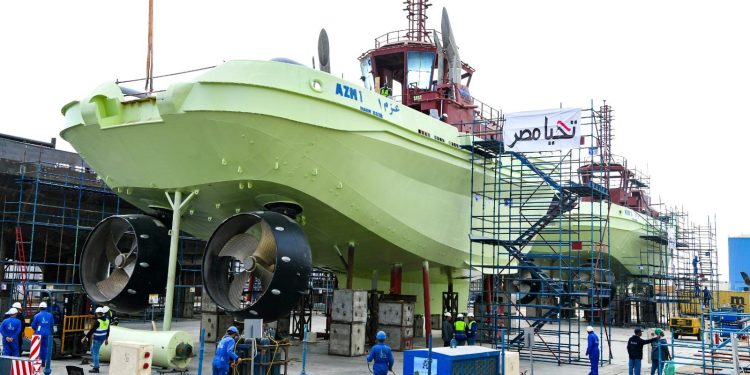 "قناة السويس": تنفيذ 12 سفينة صيد أعالي بحار لدعم الأسطول المصري