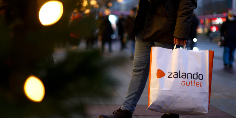 مبيعات التجارة الإلكترونية في ألمانيا ؛ زالاندو