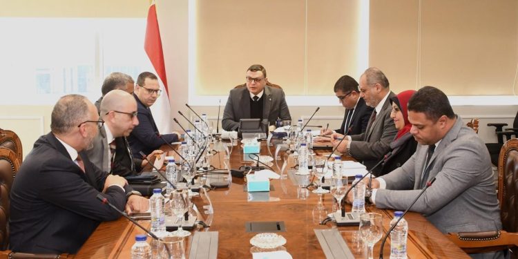 "الإسكان" تبحث مع "الحكير القابضة" عدد من الفرص الاستثمارية بالمدن الجديدة