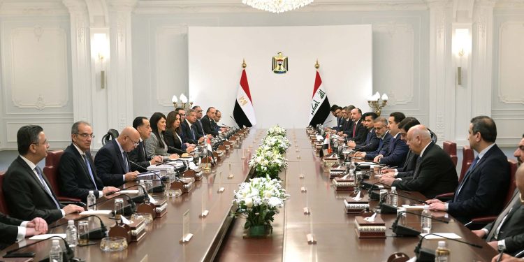خلال أعمال اللجنة العليا.. مصر والعراق تتفقان على التعاون فى مجالات النفط