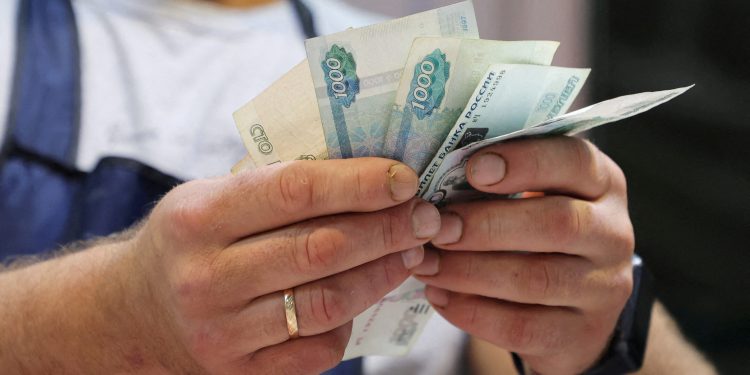 الروبل الروسى ؛ روسيا