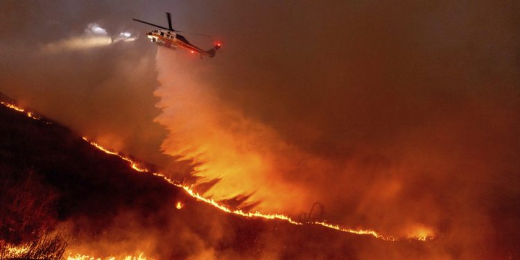 حرائق لوس أنجلوس