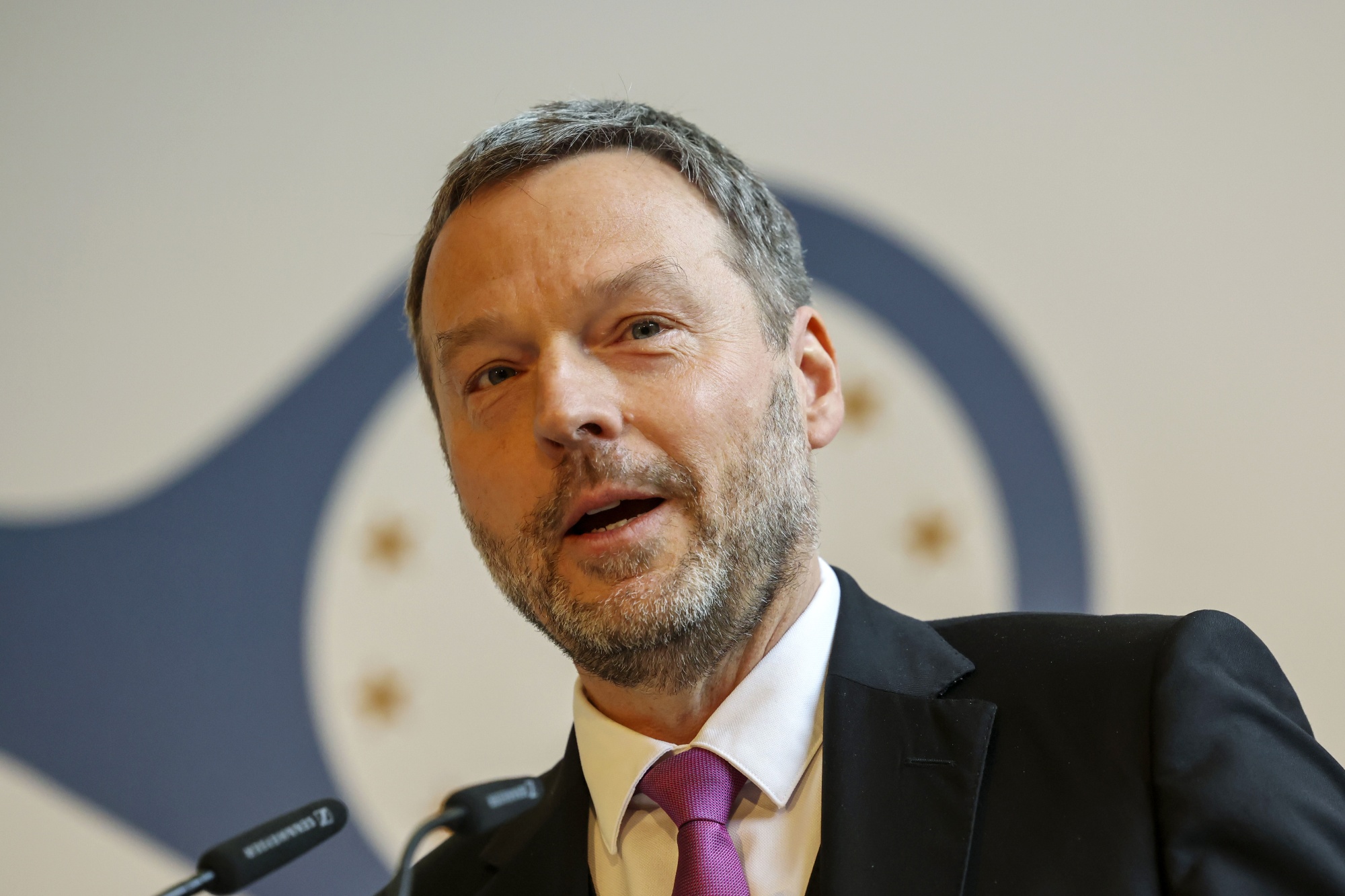 بيير وانش، رئيس البنك المركزي البلجيكي