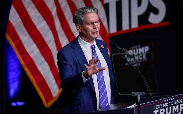 سكوت بيسنت وزير الخزانة الأمريكي