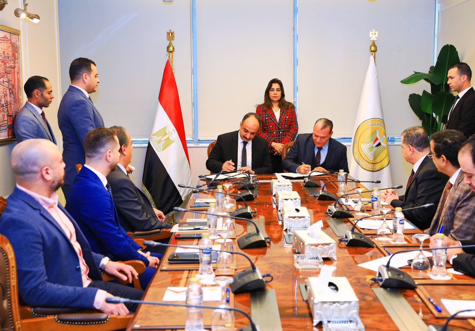 "التنمية المحلية" تتعاون مع "إيزي كاش" لتسهيل خدمات الدفع الإلكتروني بالمحافظات