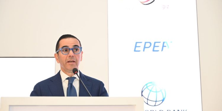 الحكومة تعتزم مضاعفة حجم الأصول المدارة من صندوق مصر السيادي