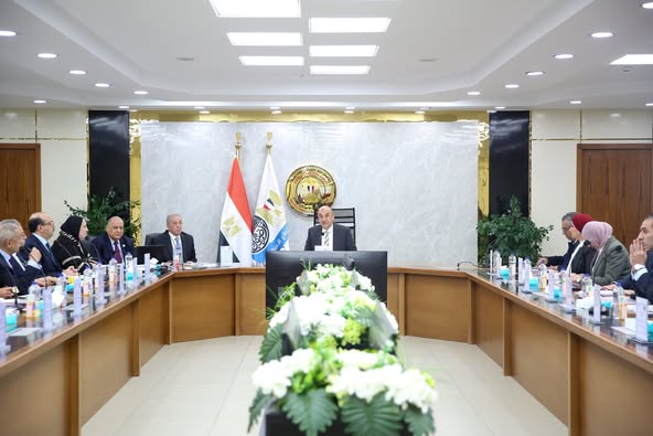 "قطاع الأعمال": 47.6 مليار جنيه إيرادات نشاط "القابضة المعدنية" خلال 2023-2024