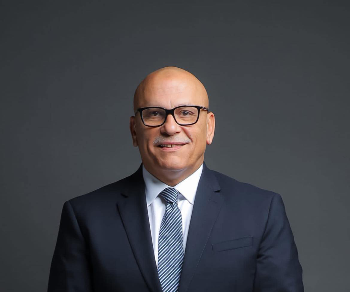 سعيد زعتر ؛ كونتكت القابضة