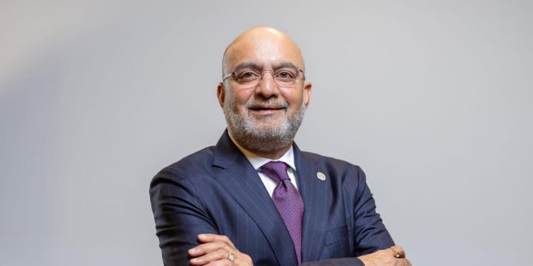 أنكوش أرورا، الرئيس التنفيذى لمجموعة المنصور للسيارات