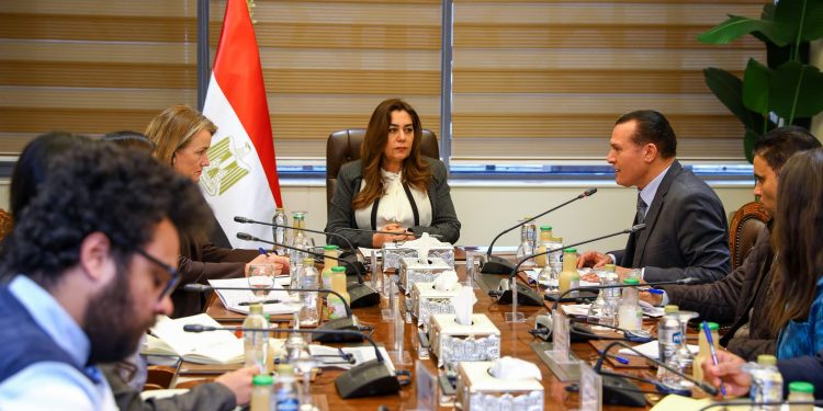 الحكومة تنفذ مشروعات لتنمية الصعيد باستثمارات 27 مليار جنيه في 7 سنوات