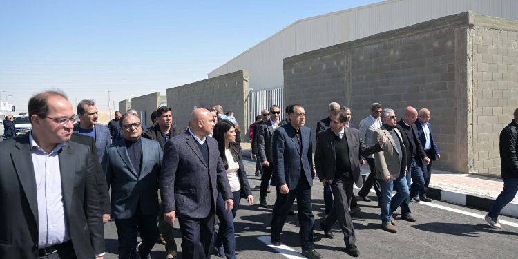 مليار جنيه التكلفة الاستثمارية لمجمع المصانع الجاهزة في "السخنة" بمراحله الثلاث