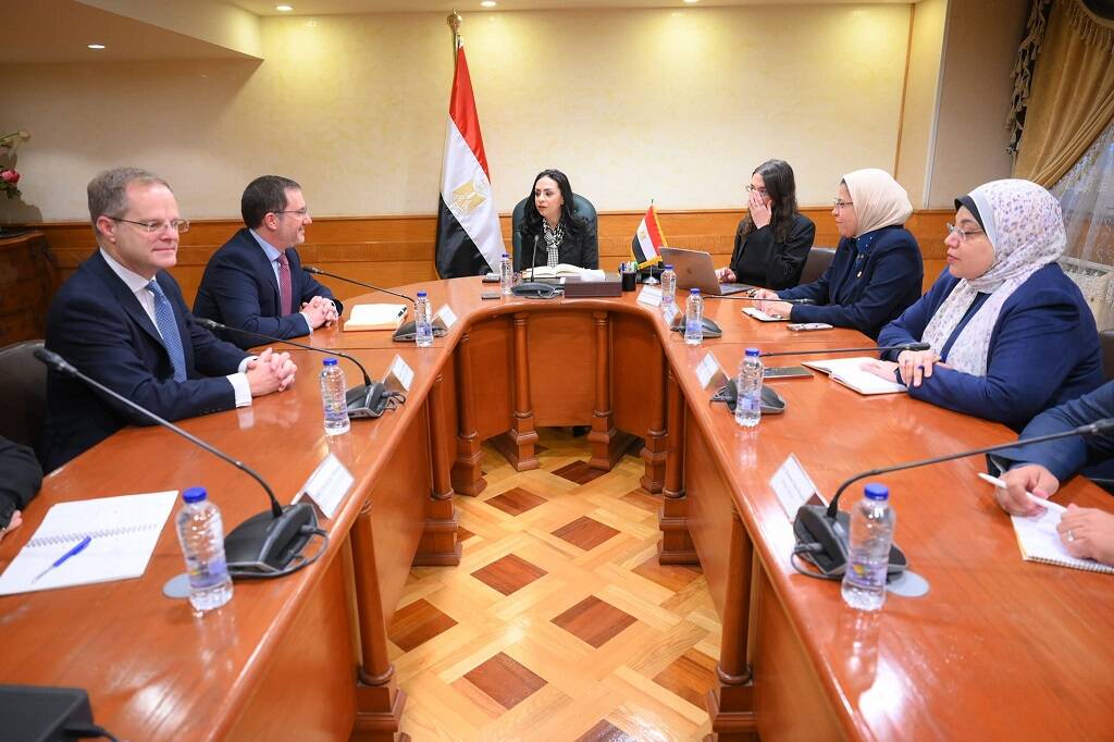 التضامن تبحث مع بريطانيا تعزيز المساعدات الإنسانية لقطاع غزة