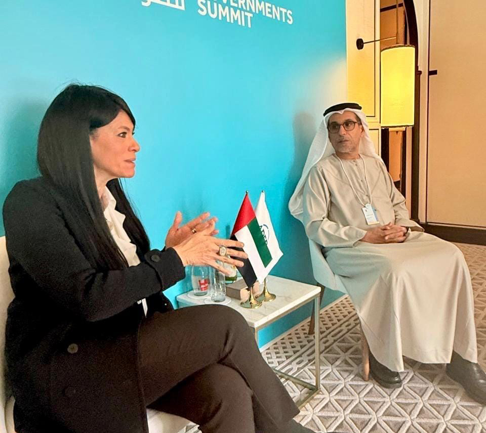 1.1 مليار دولار محفظة صندوق أبو ظبي للتنمية في مصر