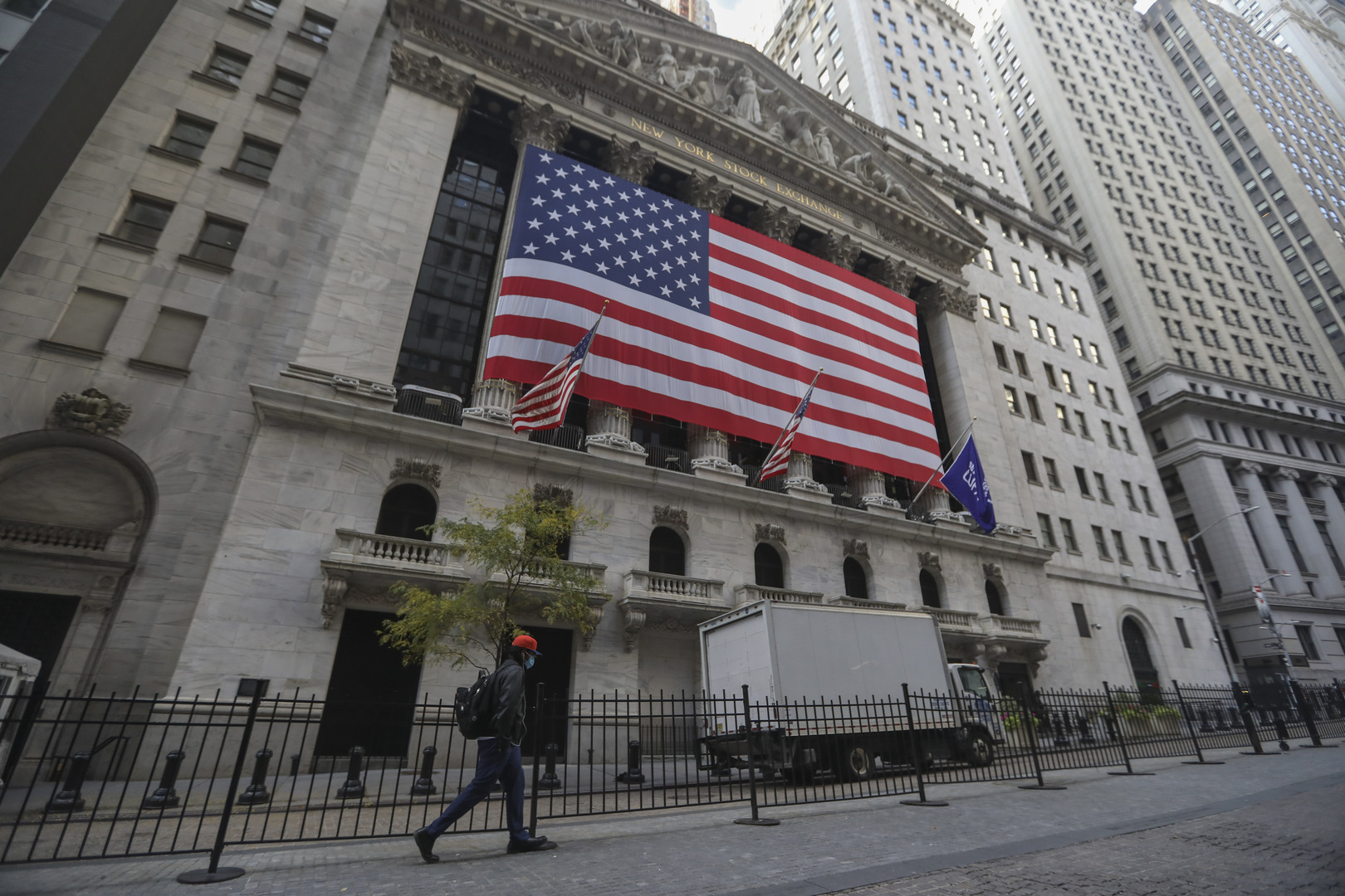 تباطؤ معدل نمو الاقتصاد الأمريكي إلى 2.4% نهاية 2024 - جريدة البورصة