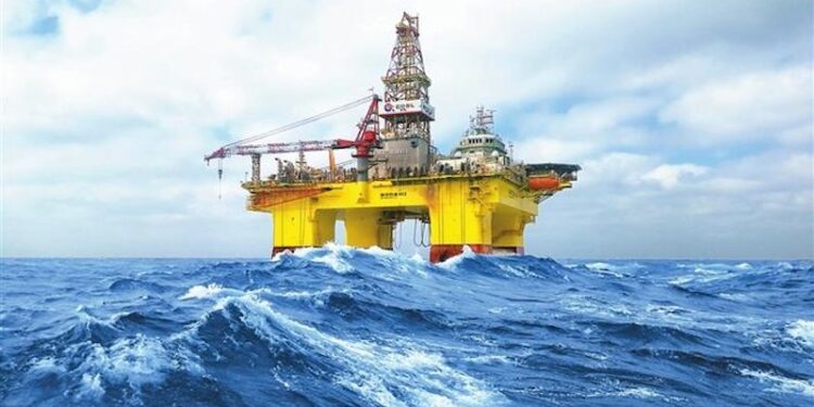 الصين تكتشف حقل نفطي ضخم باحتياطيات تتجاوز 100 مليون طن