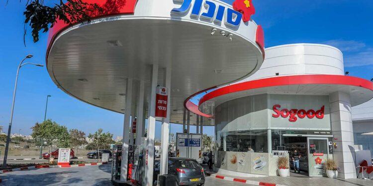 محطات البنزين في إسرائيل