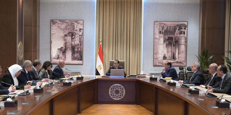 "مدبولي": تطوير المنظومة الجمركية ضرورة لتعزيز تنافسية الصادرات المصرية