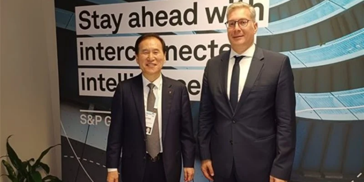 مباحثات مصرية كورية لتعزيز التعاون والاستثمار في قطاع البترول والطاقة