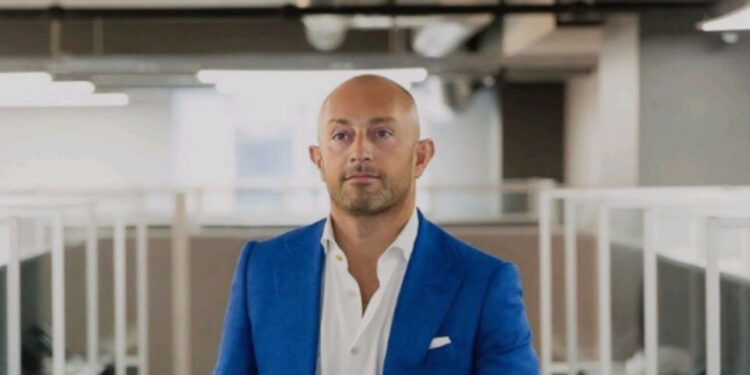 "ترافلوشين": 92% من المسافرين إلى مصر اختاروا الدرجة الاقتصادية فى 2024