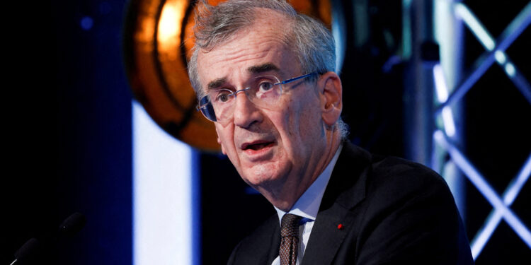 فرانسوا فيليروي دي جالهو، محافظ البنك المركزي الفرنسي ؛ فرنسا