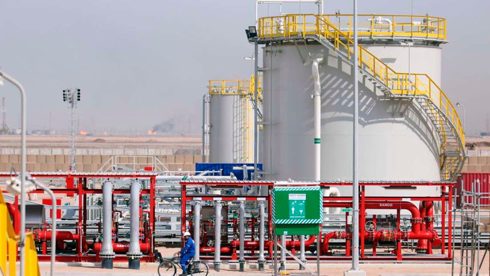 مصافي النفط