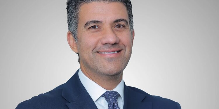 أشرف عبدالفتاح الرئيس التنفيذى لشركة بلتون لتمويل المشروعات الصغيرة والمتوسطة