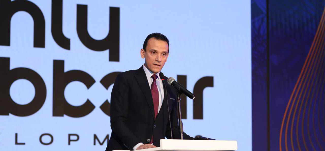 الدكتور عبدالخالق إبراهيم، مساعد وزير الإسكان للشؤون الفنية